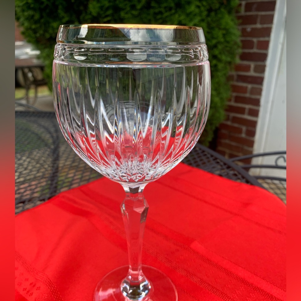 Waterford Marquis Balloon wine glass, finish your set! Enjoy wine in elegance!